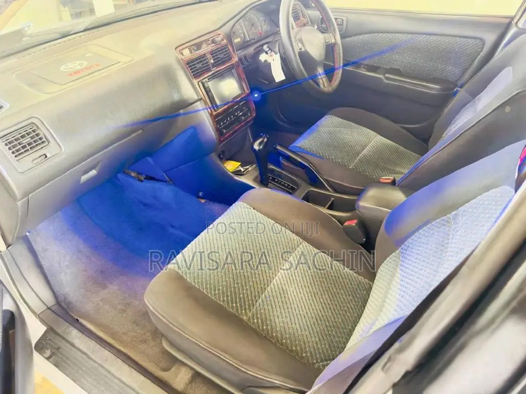 Toyota Carina 2000 Car (Used)