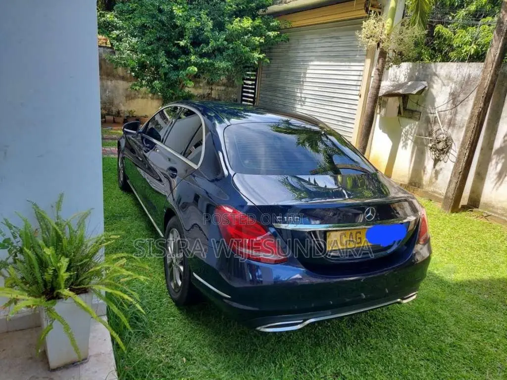 Mercedes-Benz C180 2014 Car (Used)