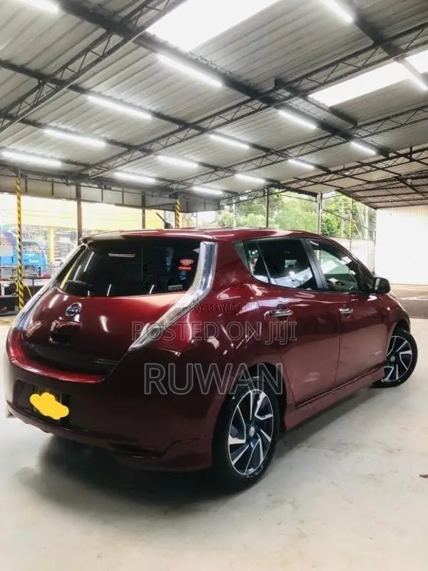 Nissan Leaf AZEO G Aero 480 KM Range 2014 Car (Used)