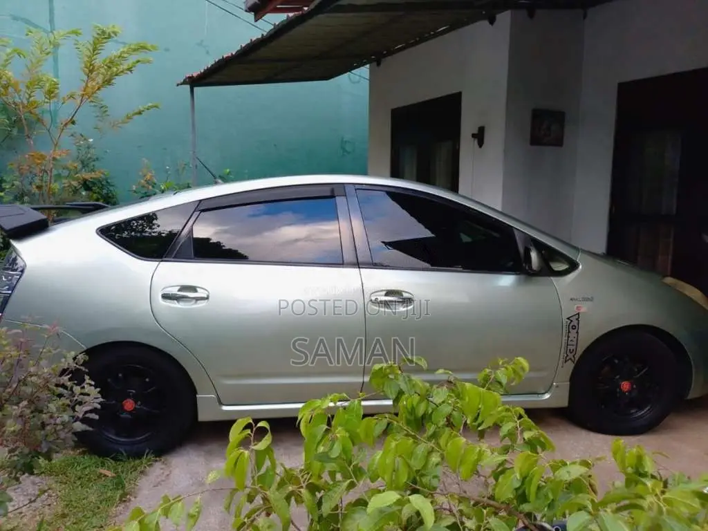 Toyota Prius 2008 Car (Used)