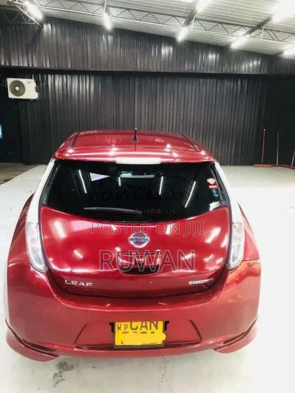 Nissan Leaf AZEO G Aero 480 KM Range 2014 Car (Used)