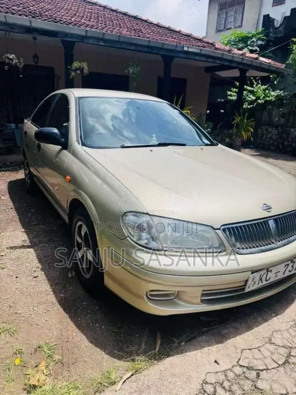 Nissan N16 2006 Car (Used)