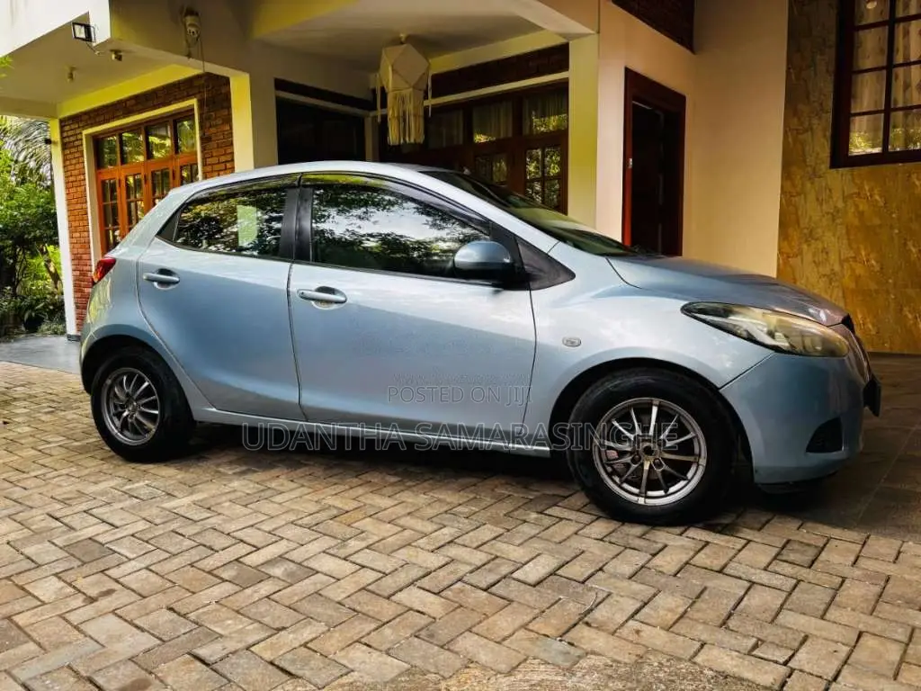 Mazda Demio 2007 Car (Used)