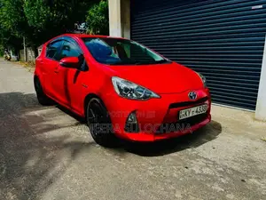 Toyota Aqua 2013 Car (Used)