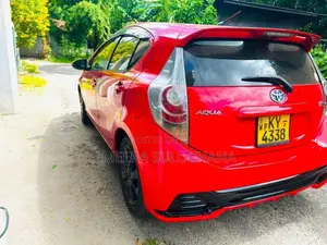 Toyota Aqua 2013 Car (Used)