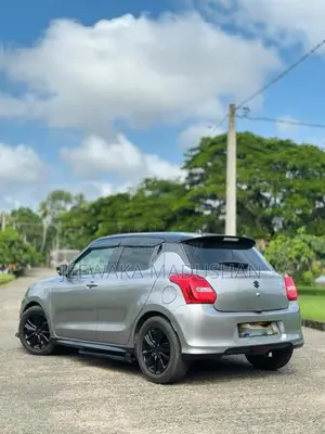 Suzuki Swift RS 2017 Car (Used)