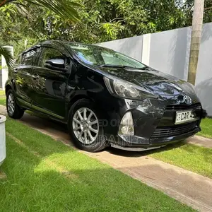 Toyota Aqua G Grade Limited Edition 2013 Car (Used)