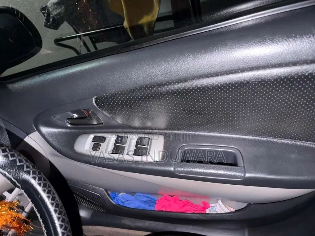 Toyota Vios 2004 Car (Used)