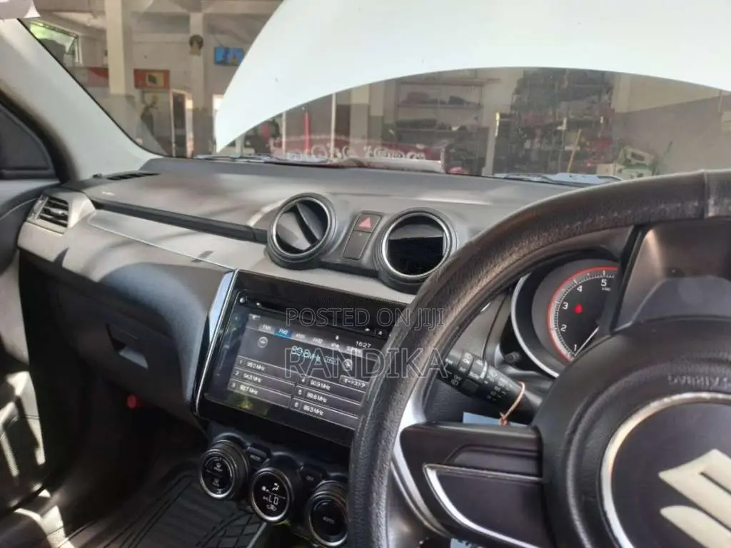 Suzuki Swift RS 2017 Car (Used)