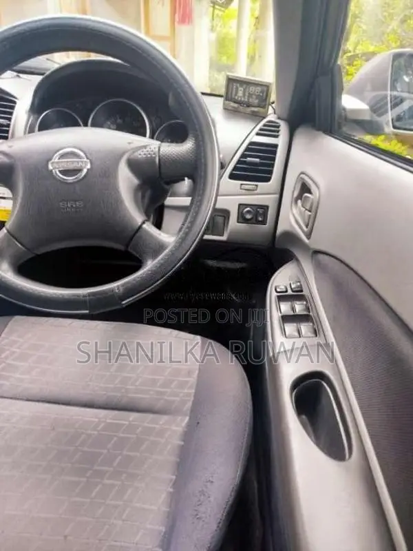 Nissan Wingroad 2002 Car (Used)