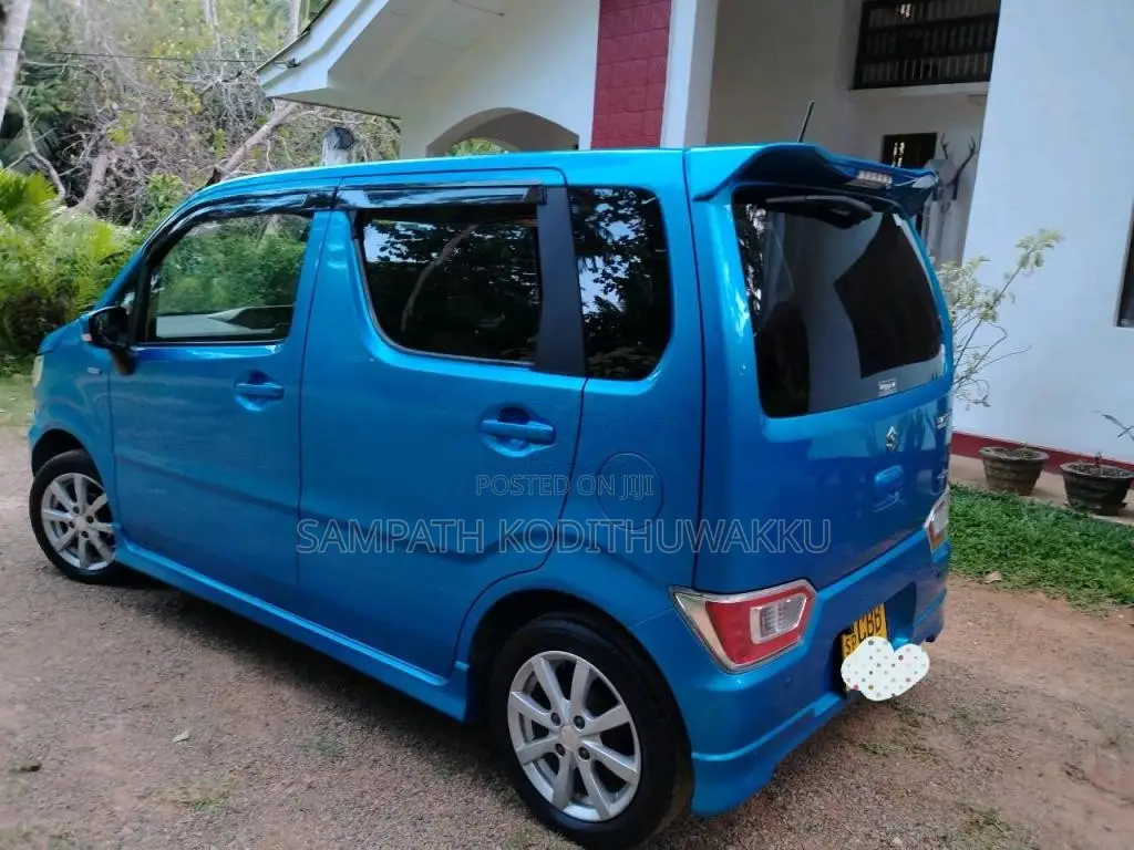 Suzuki Wagon R FZ 2018 Car (Used)