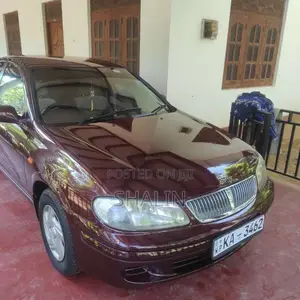 Nissan N16 2005 Car (Used)