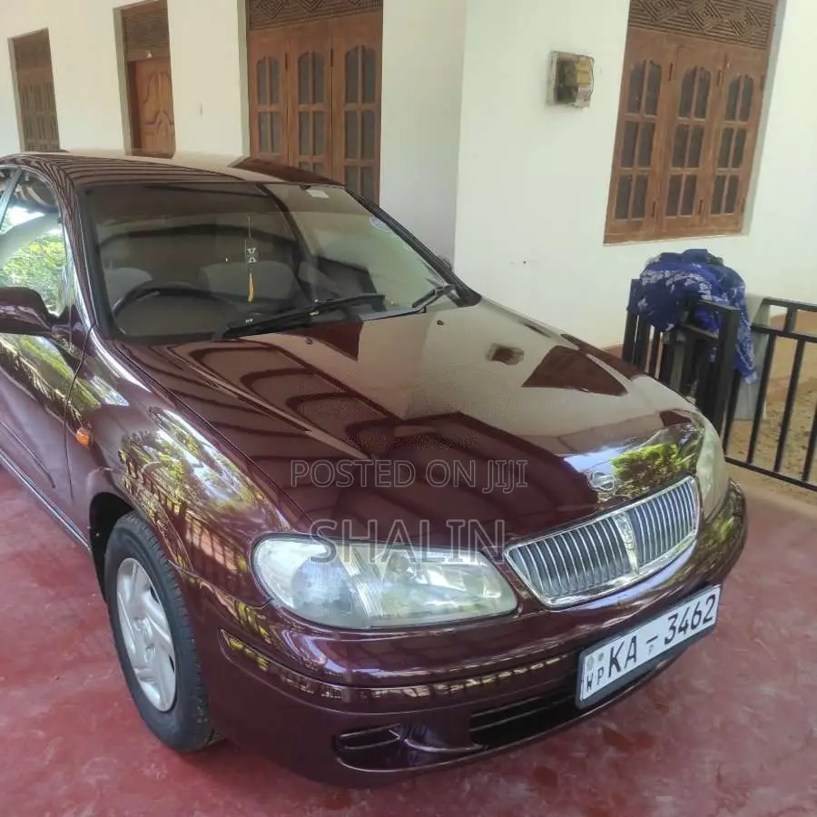 Nissan N16 2005 Car (Used)