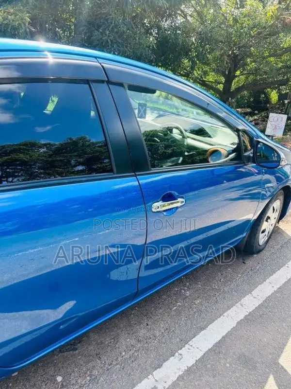 Toyota Aqua 2014 Car (Used)