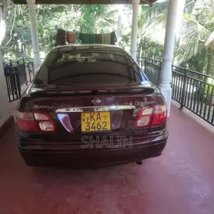 Nissan N16 2005 Car (Used)