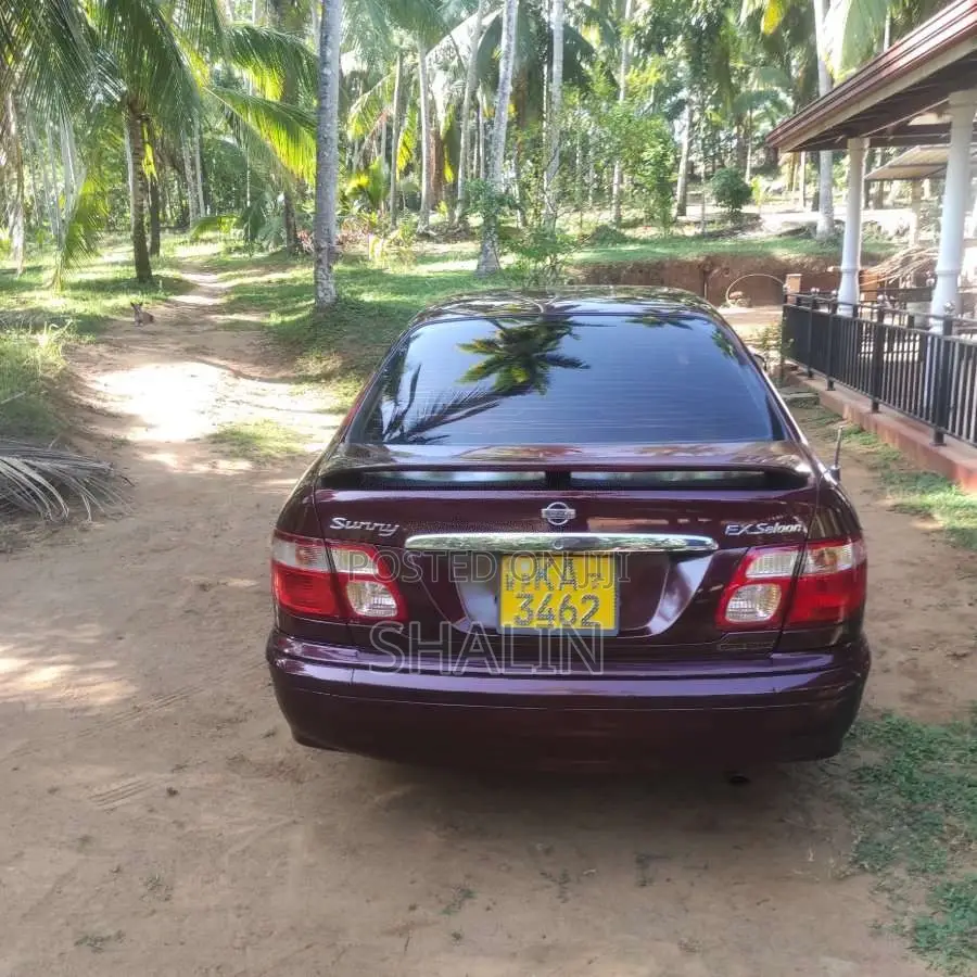 Nissan N16 2005 Car (Used)