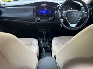 Toyota Axio G Grade 2016 Car (Used)