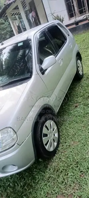 Suzuki Swift Center Antenna 2004 Car (Used)
