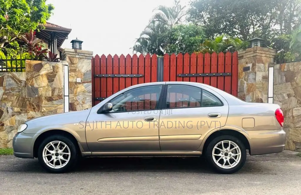 Nissan Sunny N17 2010 Car (Used)