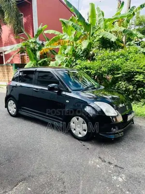 Suzuki Swift 2010 Car (Used)