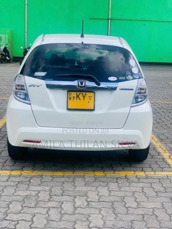 Honda Fit GP1 2013 Car (Used)