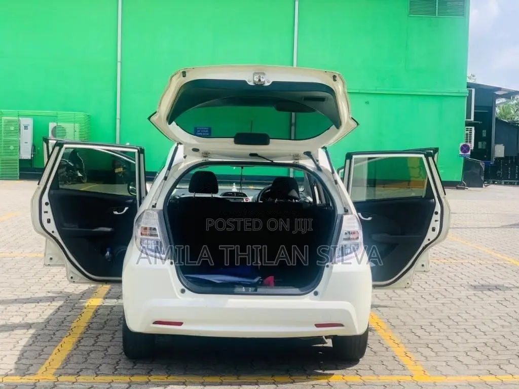 Honda Fit GP1 2013 Car (Used)