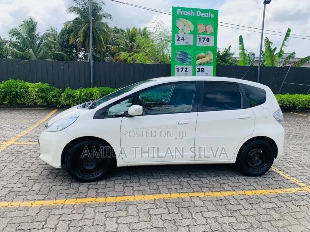 Honda Fit GP1 2013 Car (Used)