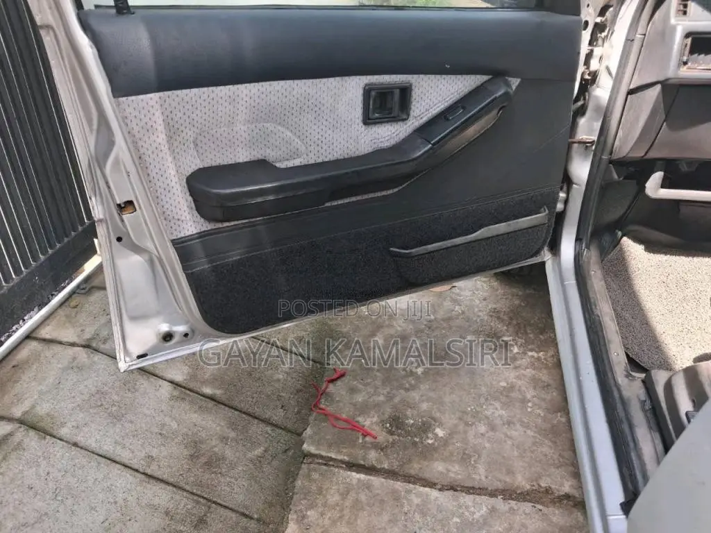Mitsubishi C12 1991 Car (Used)