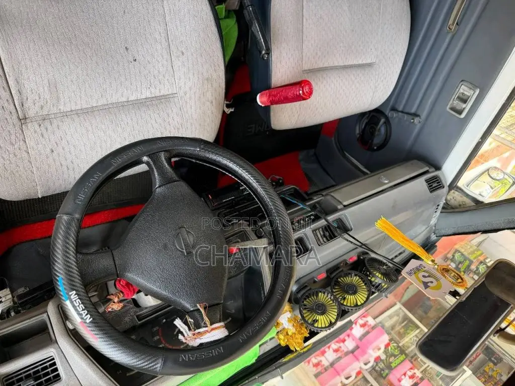 Nissan AD Wagon 1986 Car (Used)