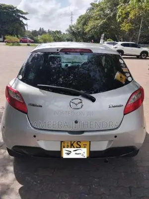 Mazda Demio 2009 Car (Used)