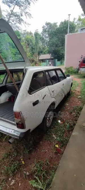 Mitsubishi Lancer 1977 Car (Used)
