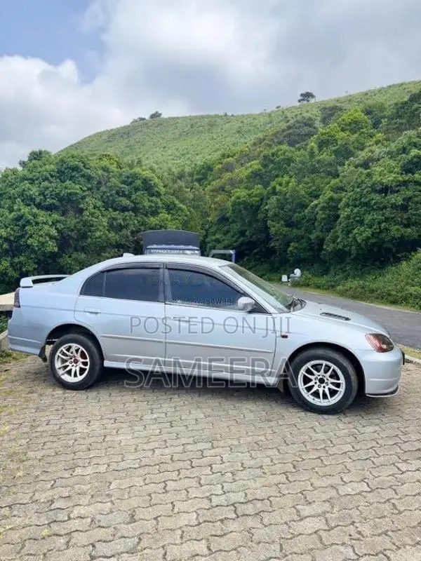 Honda Civic 2004 Car (Used)