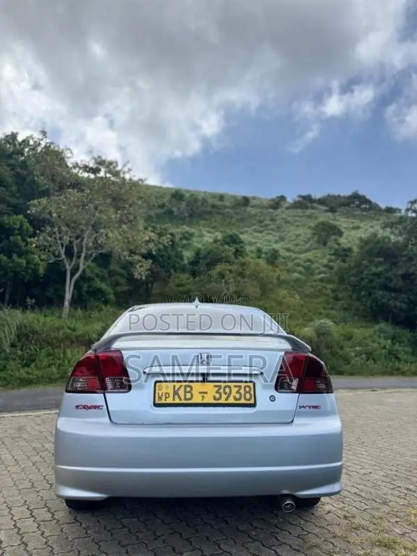 Honda Civic 2004 Car (Used)