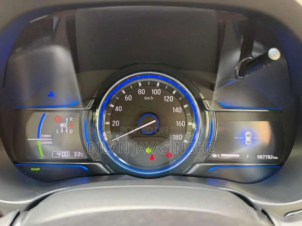 Honda Grace 2015 Car (Used)