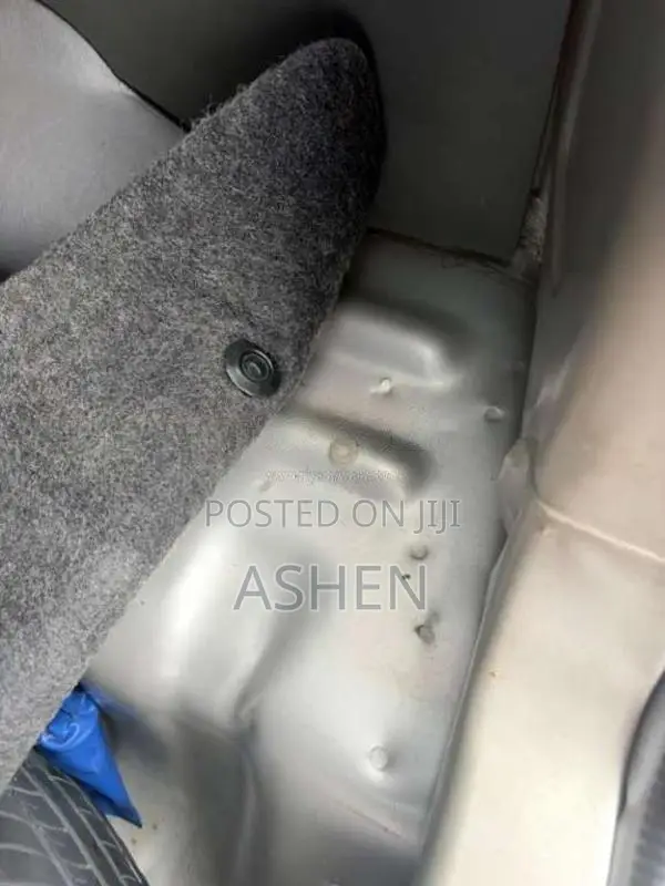 Suzuki Maruti 2005 Car (Used)