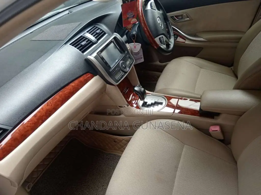Toyota Premio 2013 Car (Used)