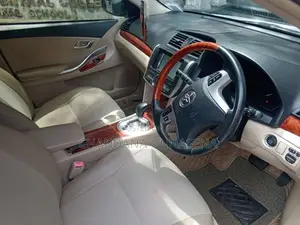 Toyota Premio 2013 Car (Used)