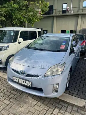 Toyota Prius 2012 Car (Used)