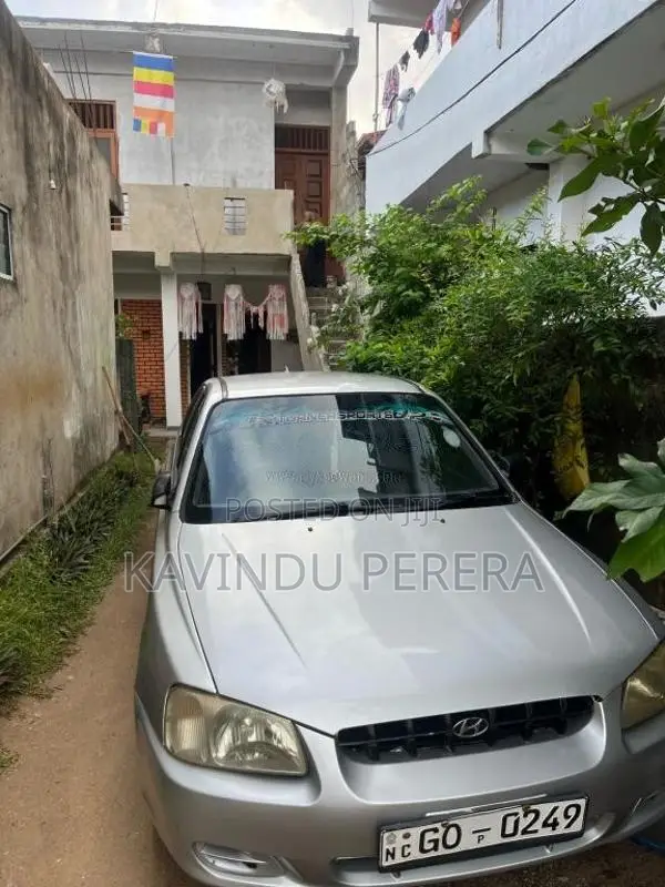 Hyundai Accent 2002 Car (Used)