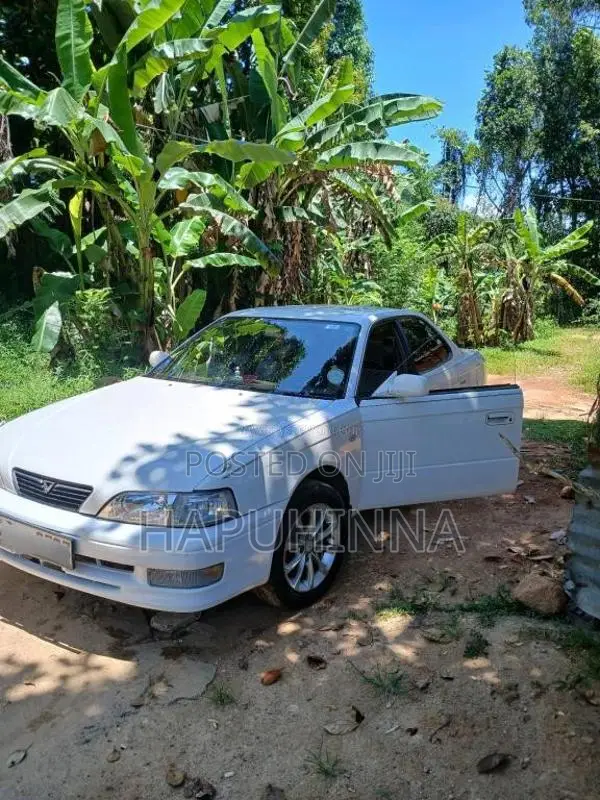 Toyota Vista Cv 40 1998 Car (Used)