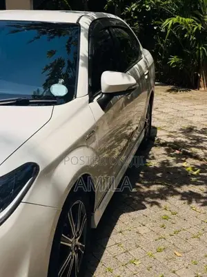 Toyota Axio 2016 Car (Used)