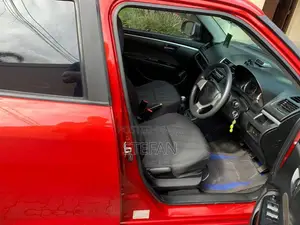 Suzuki Swift 2013 Car (Used)