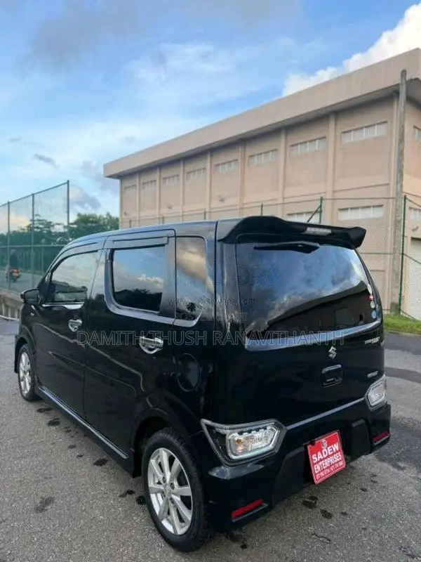 Suzuki Wagon R Stingray 2017 Car (Used)