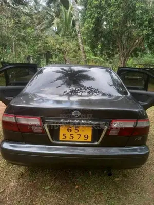 Nissan FB40 1999 Car (Used)