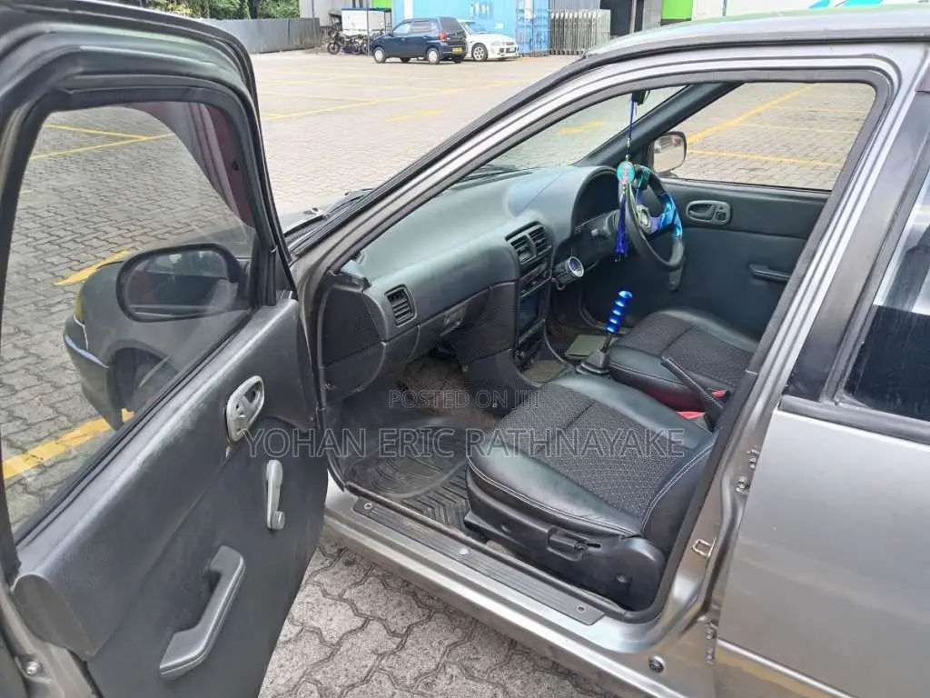 Suzuki Swift 1995 Car (Used)