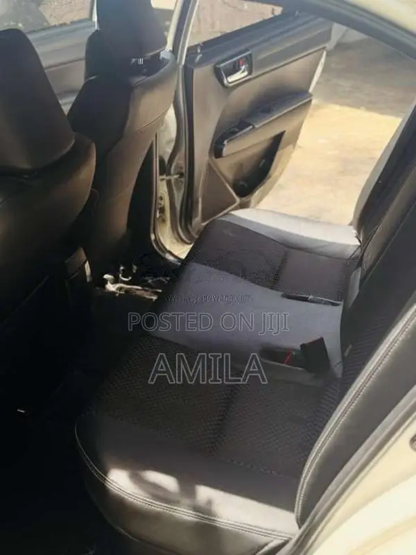 Toyota Axio 2016 Car (Used)