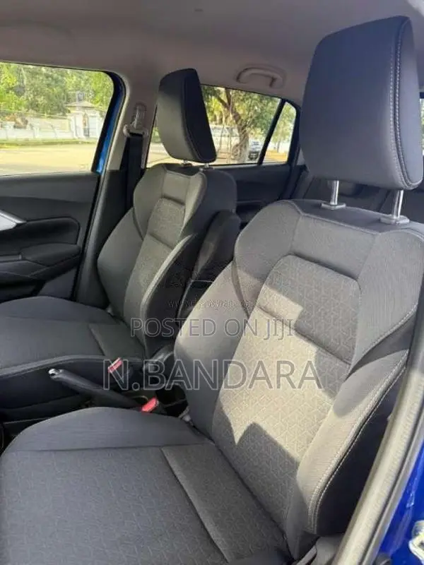 Suzuki Swift 2023 Car (Used)