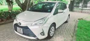 Toyota Vitz 2018 Car (Used)