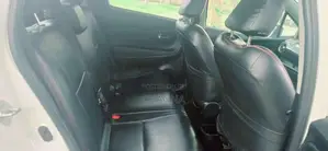 Toyota Vitz 2018 Car (Used)