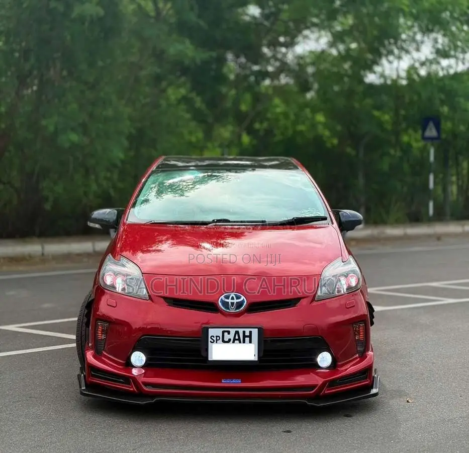Toyota Prius 2015 Car (Used)
